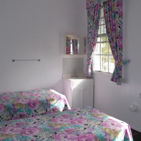 Beach Guest House Cleverdale Bridgetown Kültér fotó